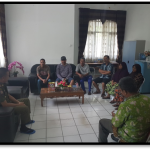 Pertemuan Kasat Pol PP Prov Kalteng dengan PKL Membahas Tentang Lokasi Lapak PKL