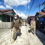Cegah Corona Satpol PP Provinsi Kalteng Bersama Tim Melakukan Penyemprotan Disinfektan Di Beberapa Titik Di Kota Palangka Raya