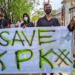 Satpol PP Provinsi Kalteng Lakukan Pengamanan Aksi Solidaritas Mahasiswa Kalteng Kawal KPK